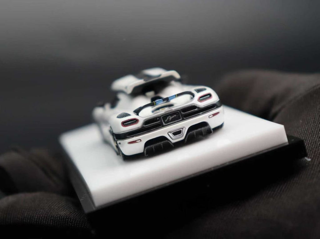 VMB 1/64 Forza Horizon 5 Agera.
