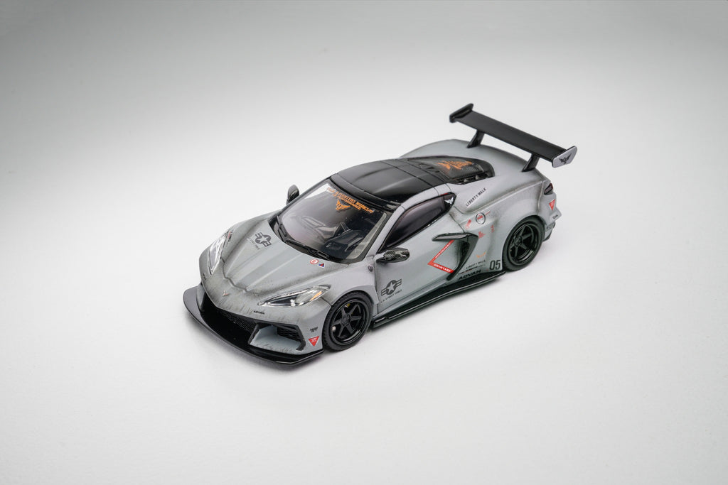 FINE MODEL 1/64 LB Corvette C8