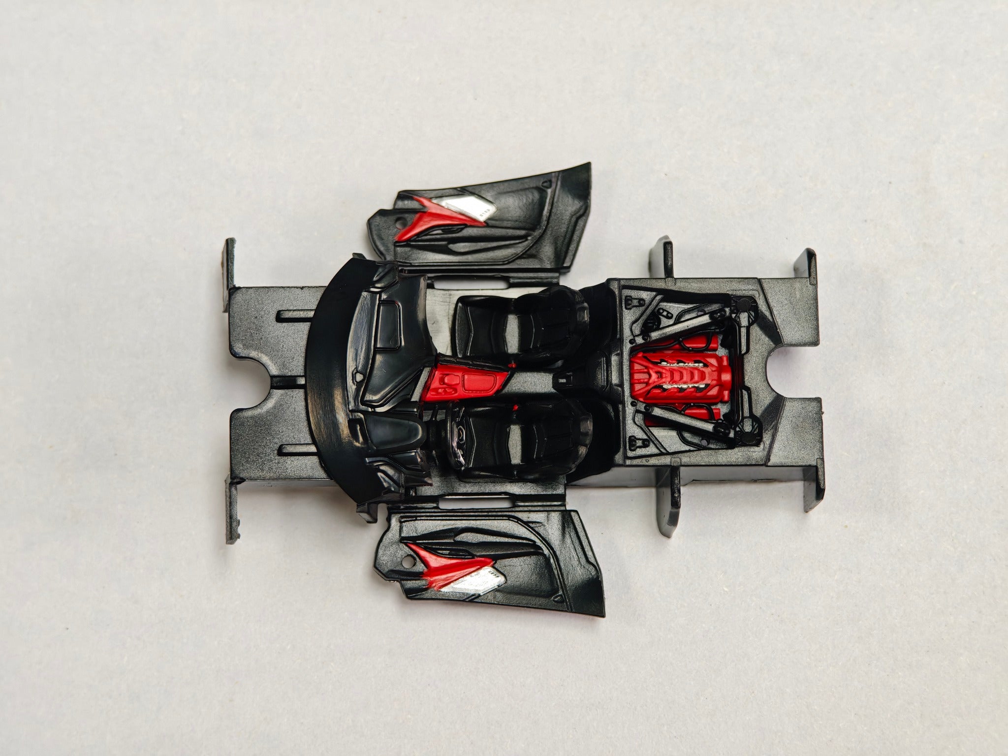 FINE MODEL 1/64 LB Corvette C8