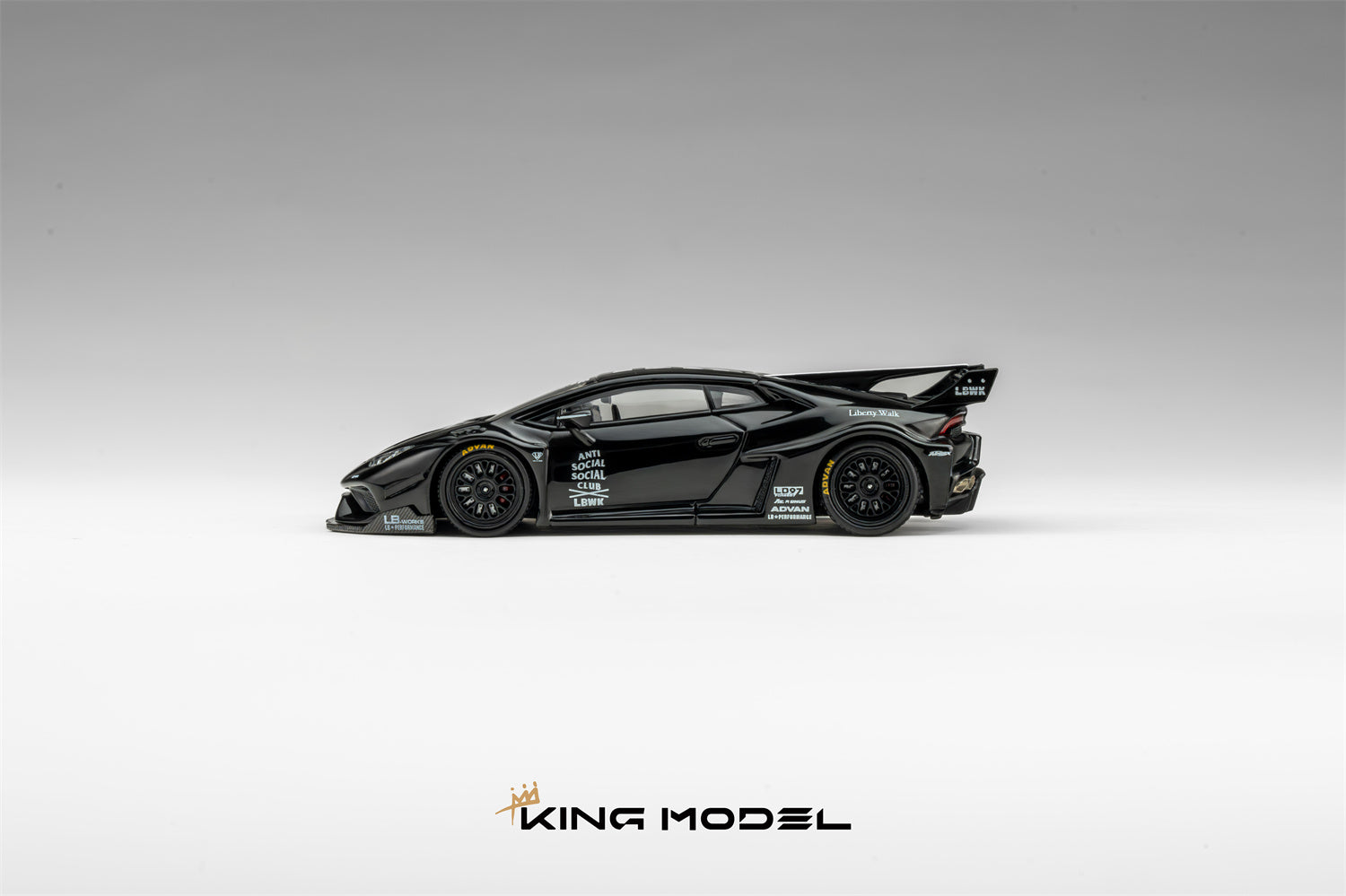 KING MODEL 1:64 LB Huracan
