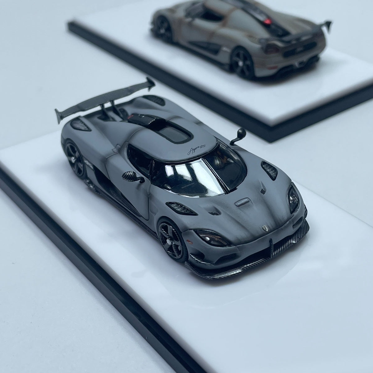 CE （Custom Edition）1/64 Koenigsegg Agera RS Combat Grey