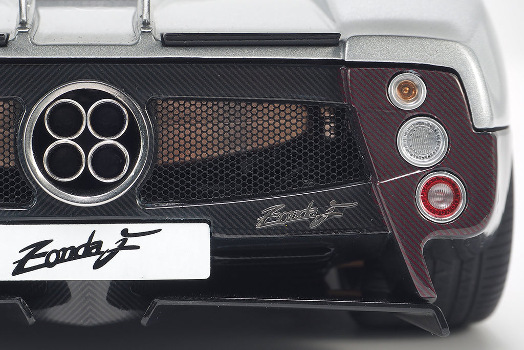Pagani Zonda F - 2005 - Grigio Mercurio 1/18