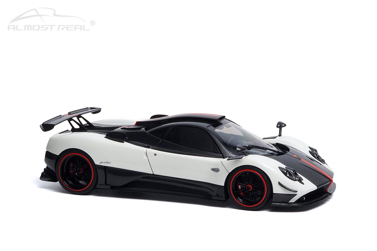 Pagani Zonda Cinque Coupe - 2009 - Special Edition 1/18