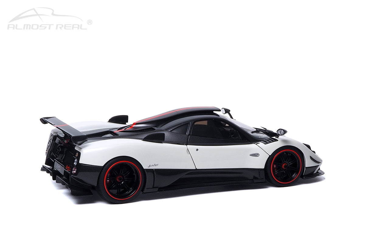 Pagani Zonda Cinque Coupe - 2009 - Special Edition 1/18