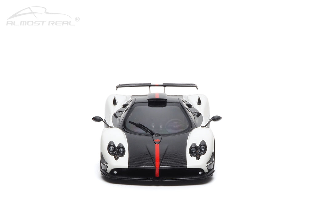 Pagani Zonda Cinque Coupe - 2009 - Special Edition 1/18