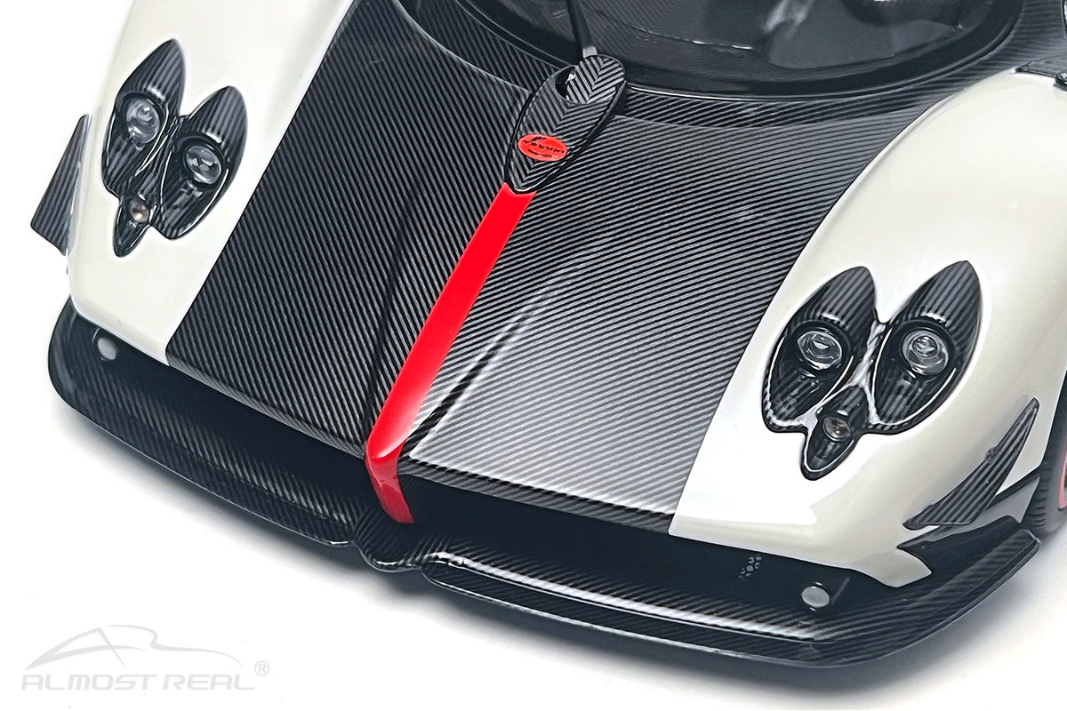 Pagani Zonda Cinque Coupe - 2009 - Special Edition 1/18