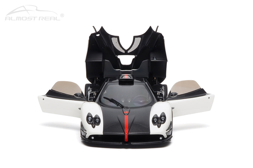 Pagani Zonda Cinque Coupe - 2009 - Special Edition 1/18