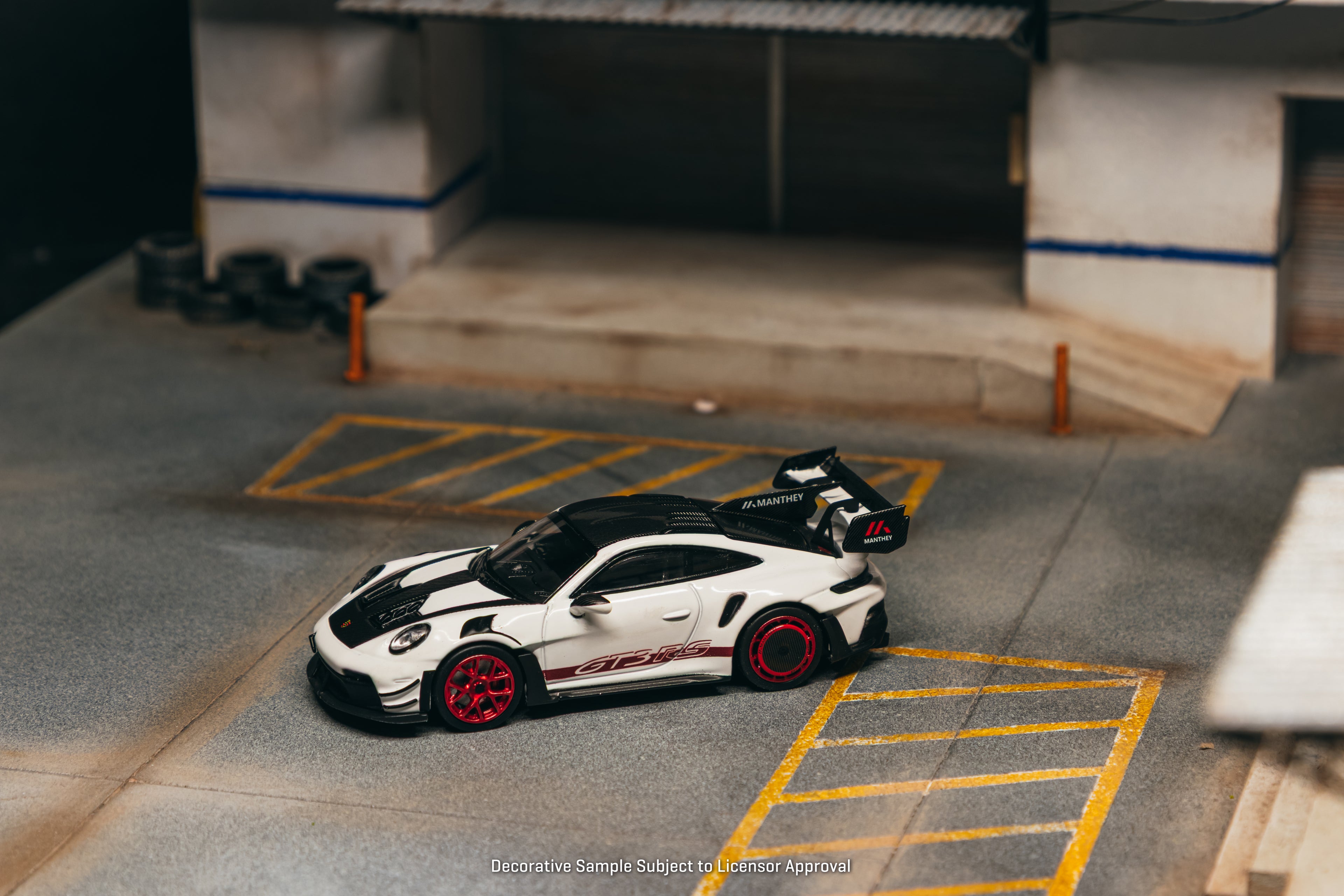 Tarmac Works Special Edition Porsche GT3RS (992.2)