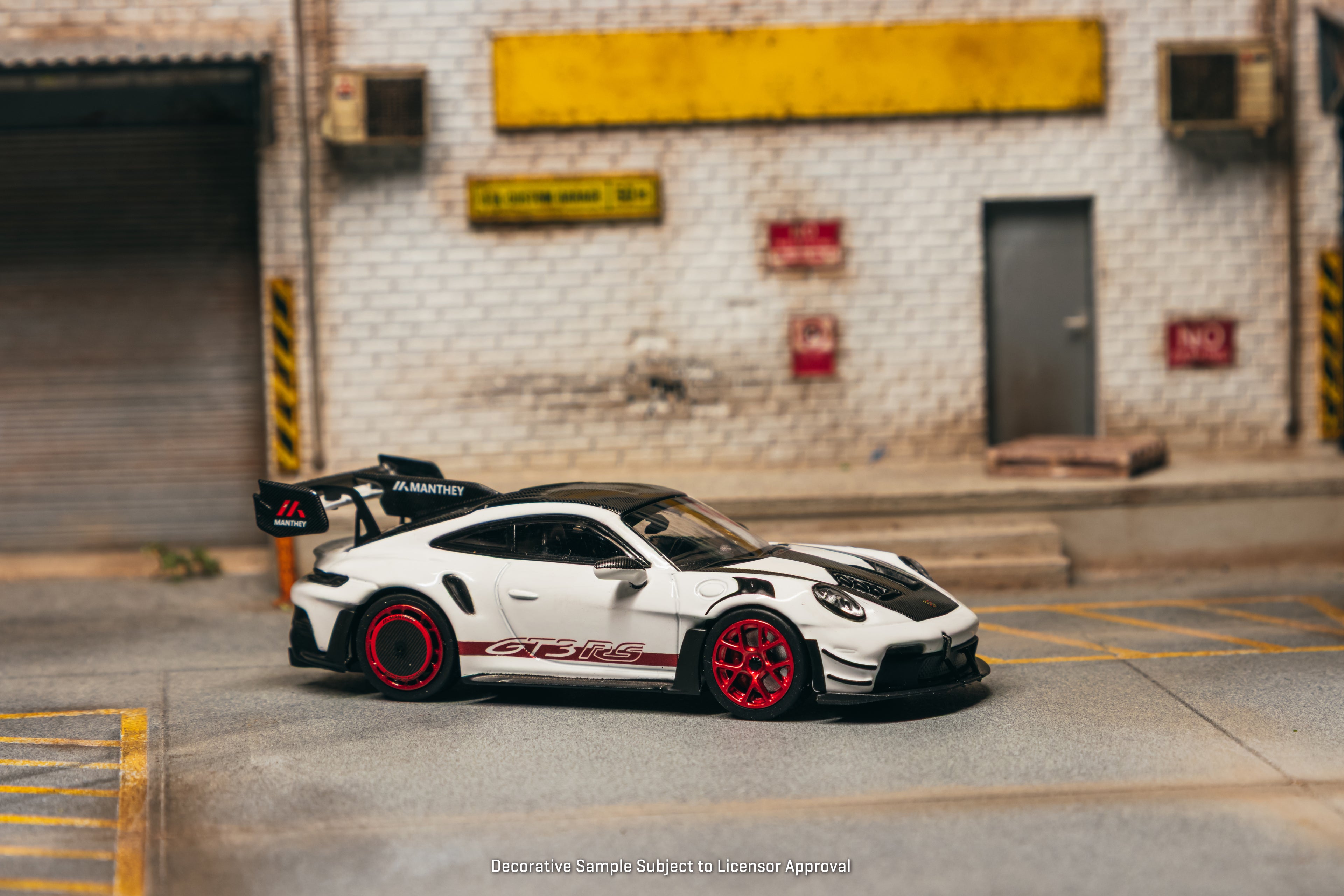 Tarmac Works Special Edition Porsche GT3RS (992.2)