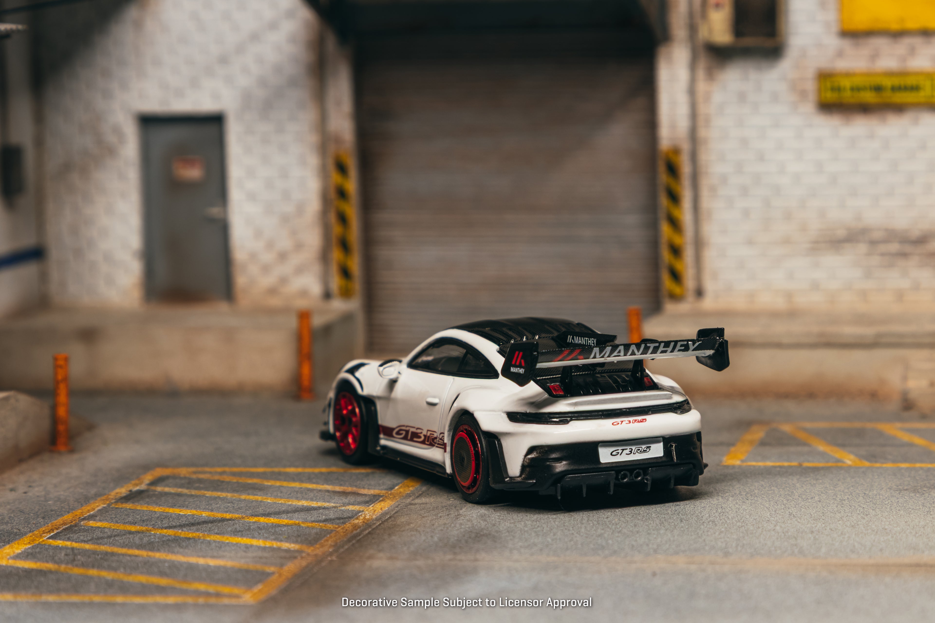 Tarmac Works Special Edition Porsche GT3RS (992.2)
