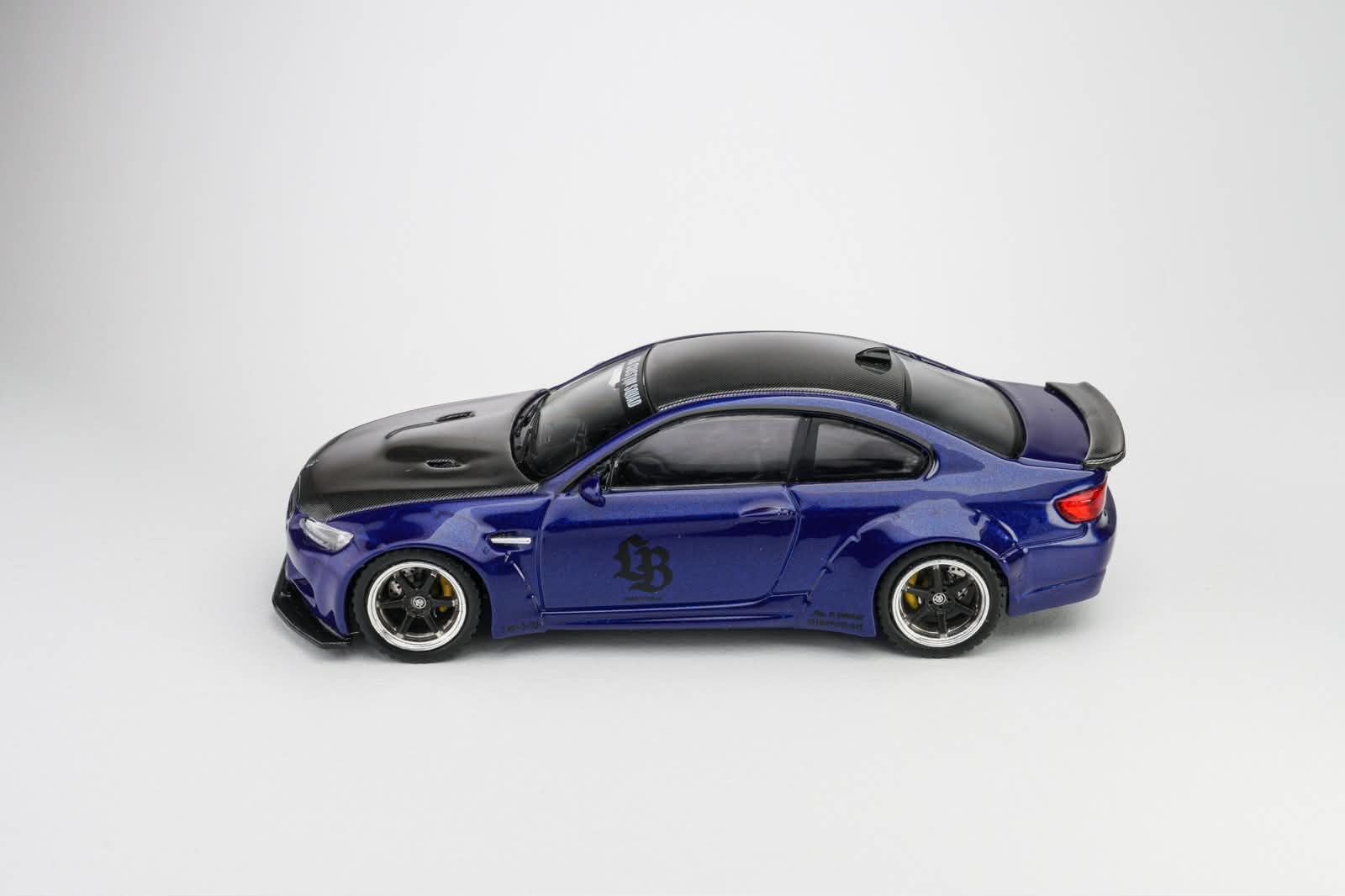 Fine Model 1/64  LB Modified BMW M3 E92