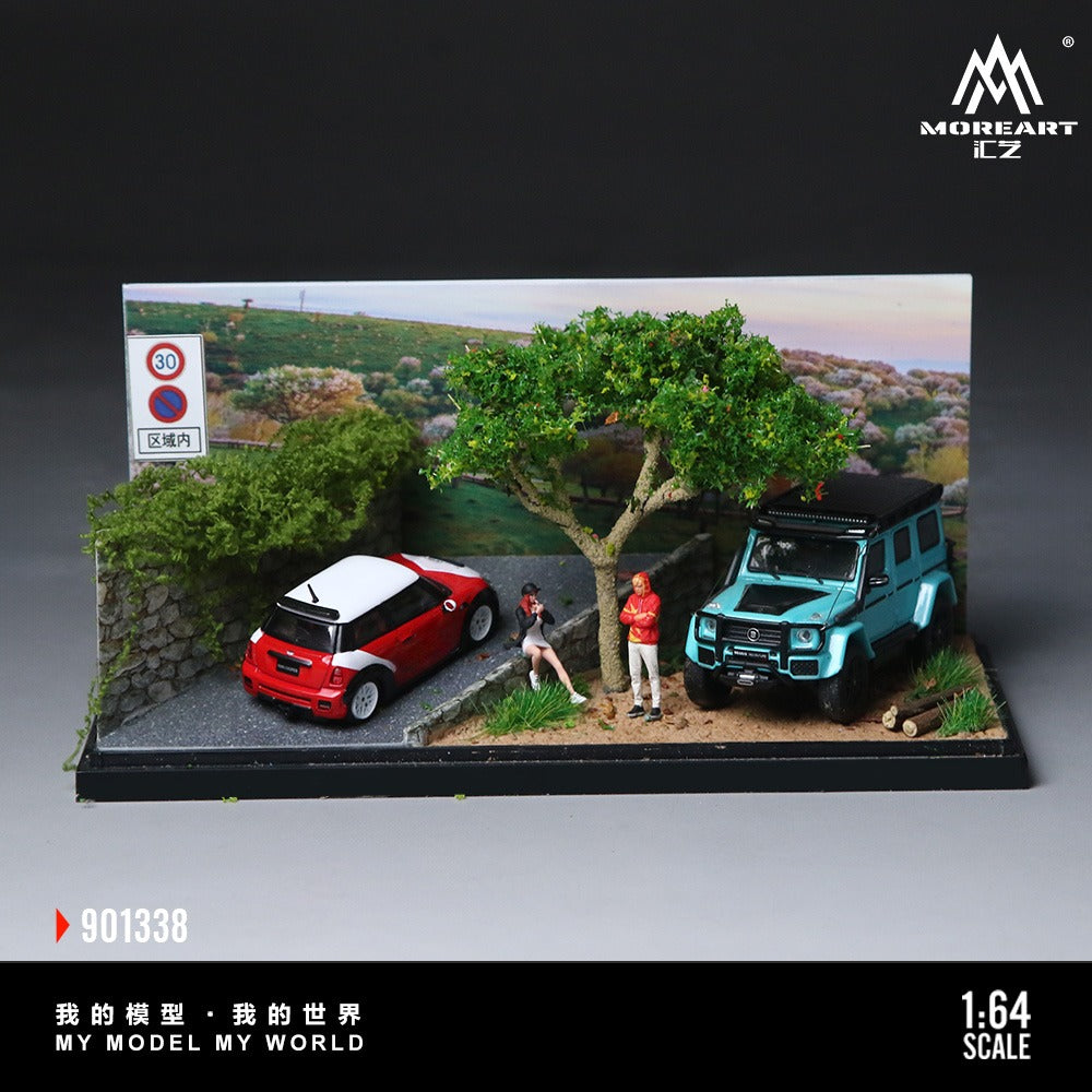 MoreArt 1:64 Scenic miniature scene of rural hill road