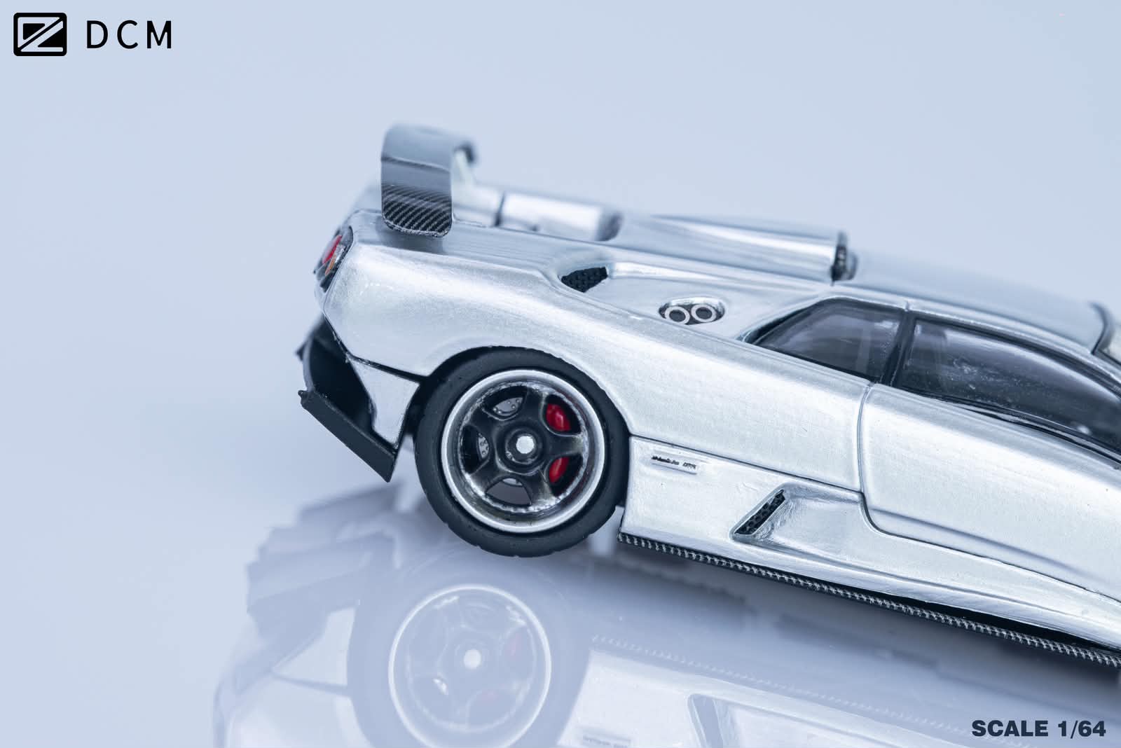 DCM 1/64 Diablo GT
