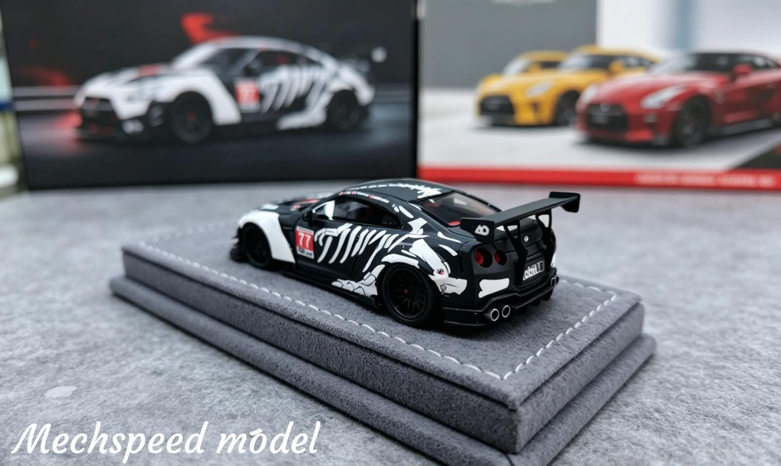 Mechspeed 1/64 GT-R R35 LB Modified Resin Model.
