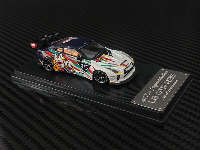 MC Kitsune Mask Anime Livery