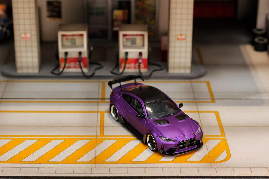 Street Weapon 1:64 BMW G82 M4 Widebody Modified Diecast Model.