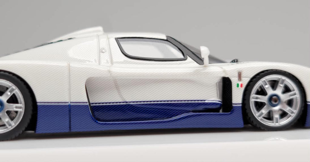 YM Model 1/64 Maserati MC12 Stradale Resin Model