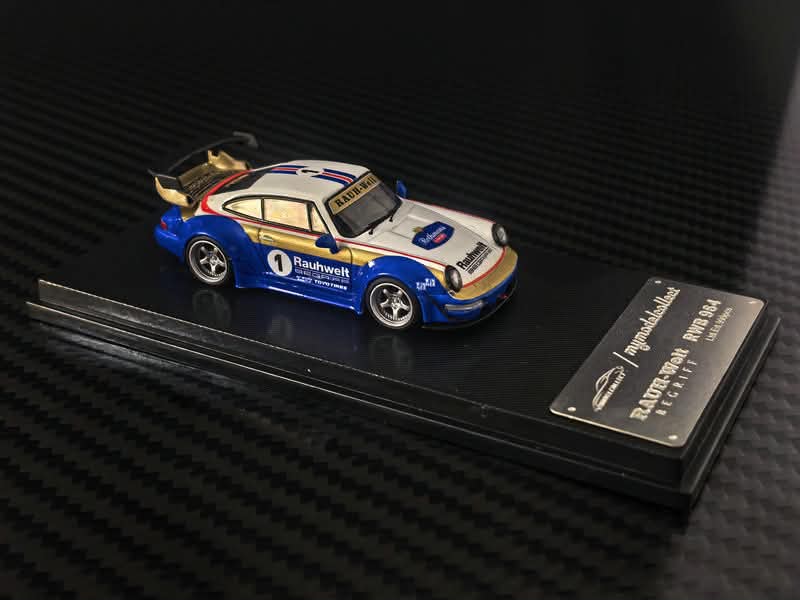 MC 1/64 RWB964 High Wing Rothmans White/BlueLivery