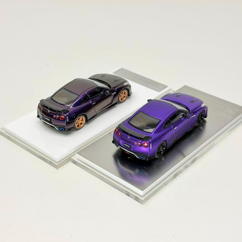 MOTORHELIX 1/64 GT-R(R35]  2021 Diecast Model.
