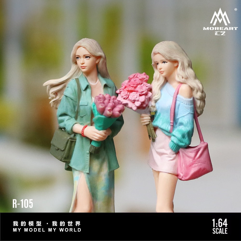 MoreArt 1:64 Handing Flower Casual Best Friends Trio Doll Set Realistic Resin Model