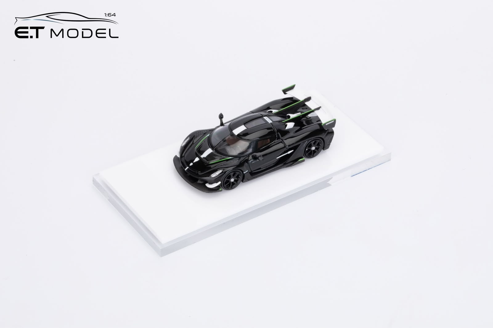 ET Model 1:64 Koenigsegg Sadairs Spear
