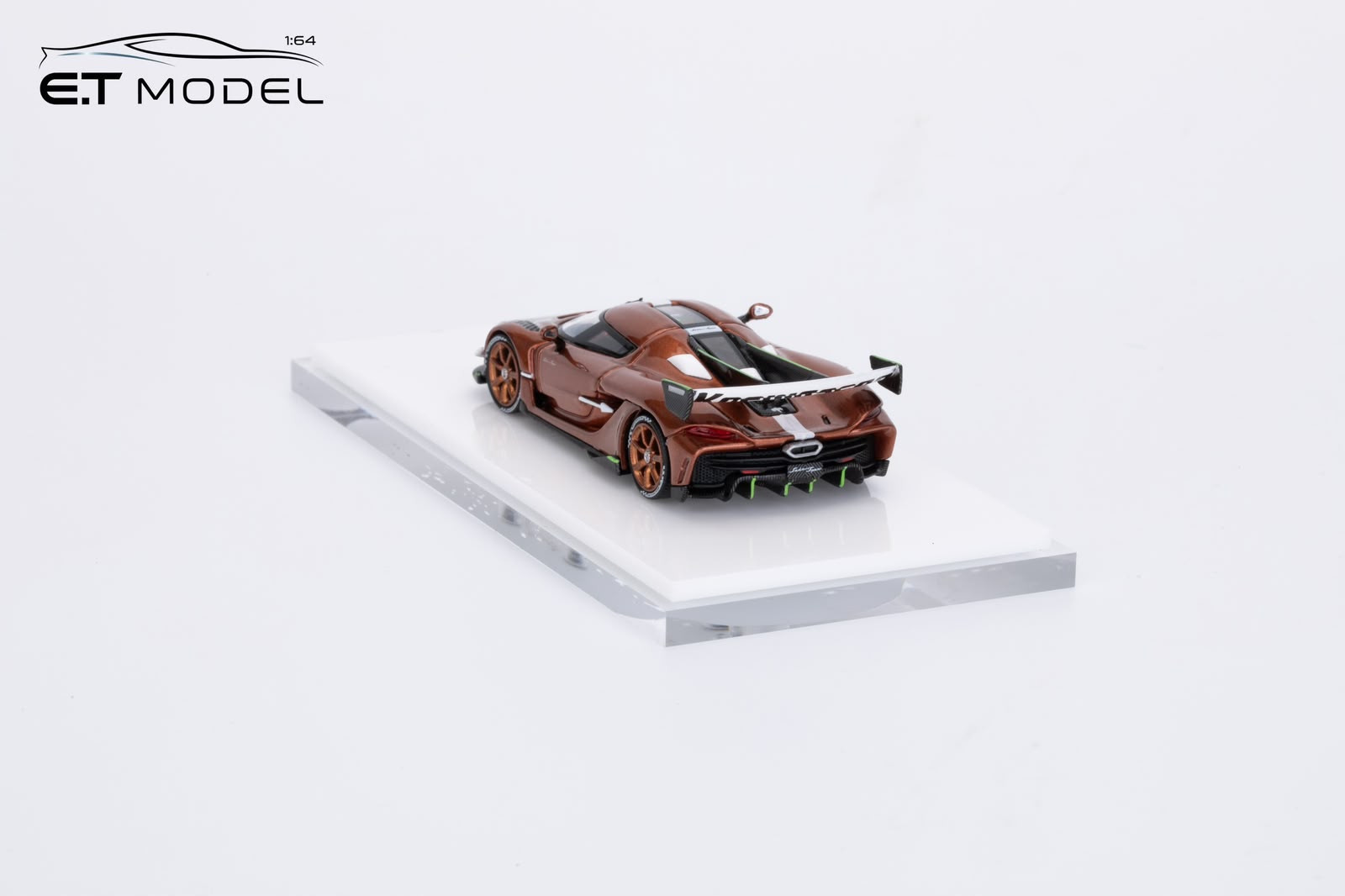 ET Model 1:64 Koenigsegg Sadairs Spear