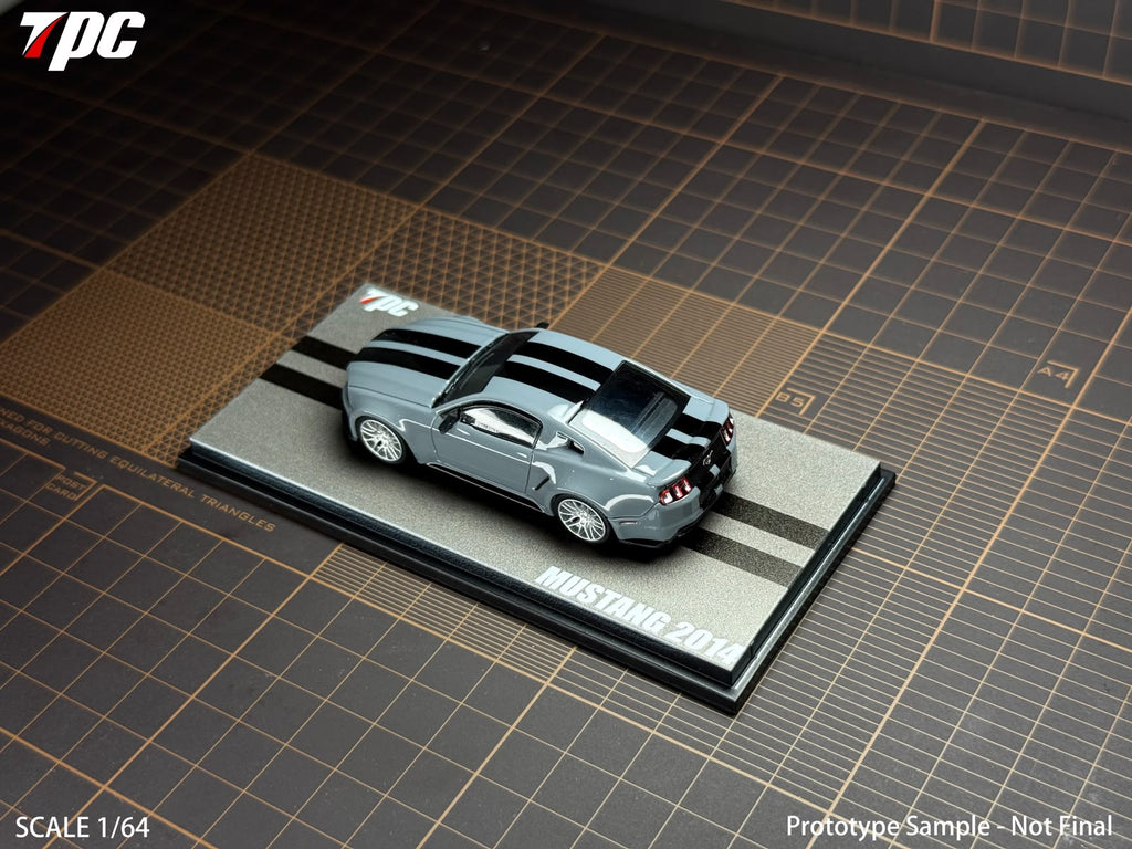 TPC 1/64  Mustang 2014 Diecast model