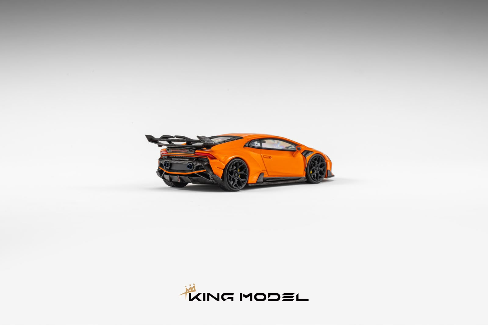 KING MODEL 1/64 DarwinPRO Huracan LILITH Diecast model