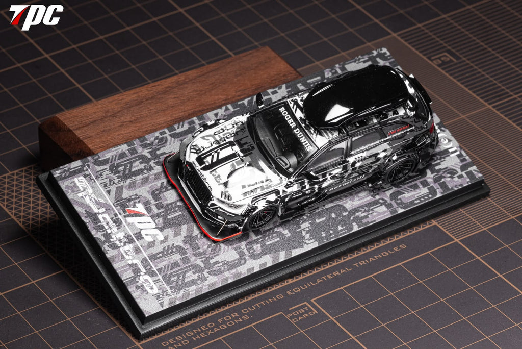TPC 1/64 Audi RS6 snow version Diecast model