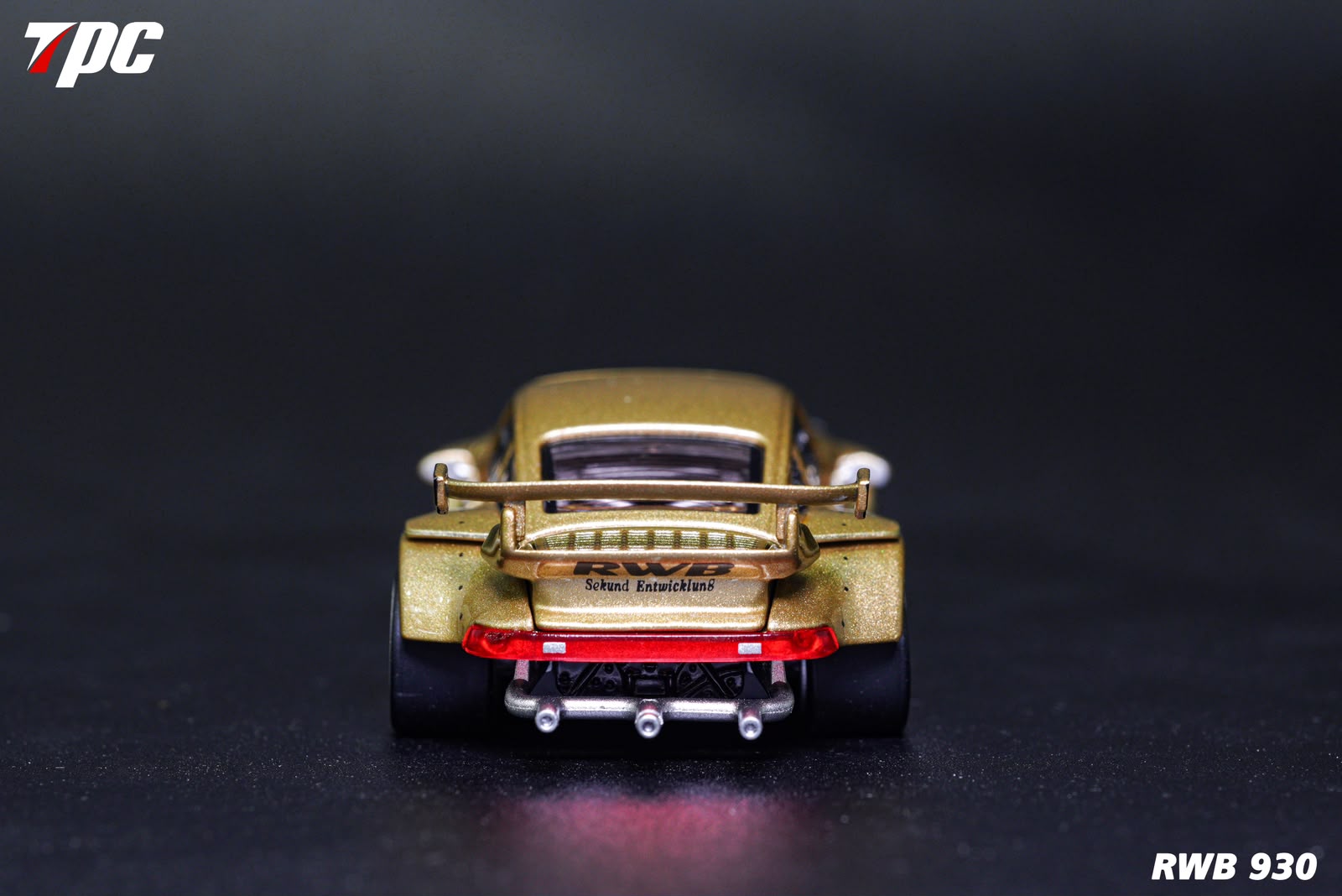 TPC Customized Version 1/64 Gold RWB930 Fully Open Diecast Model