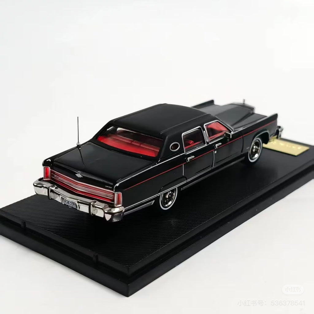 Tuning Crush 1/64 1979 Lincoln Continental Town Car