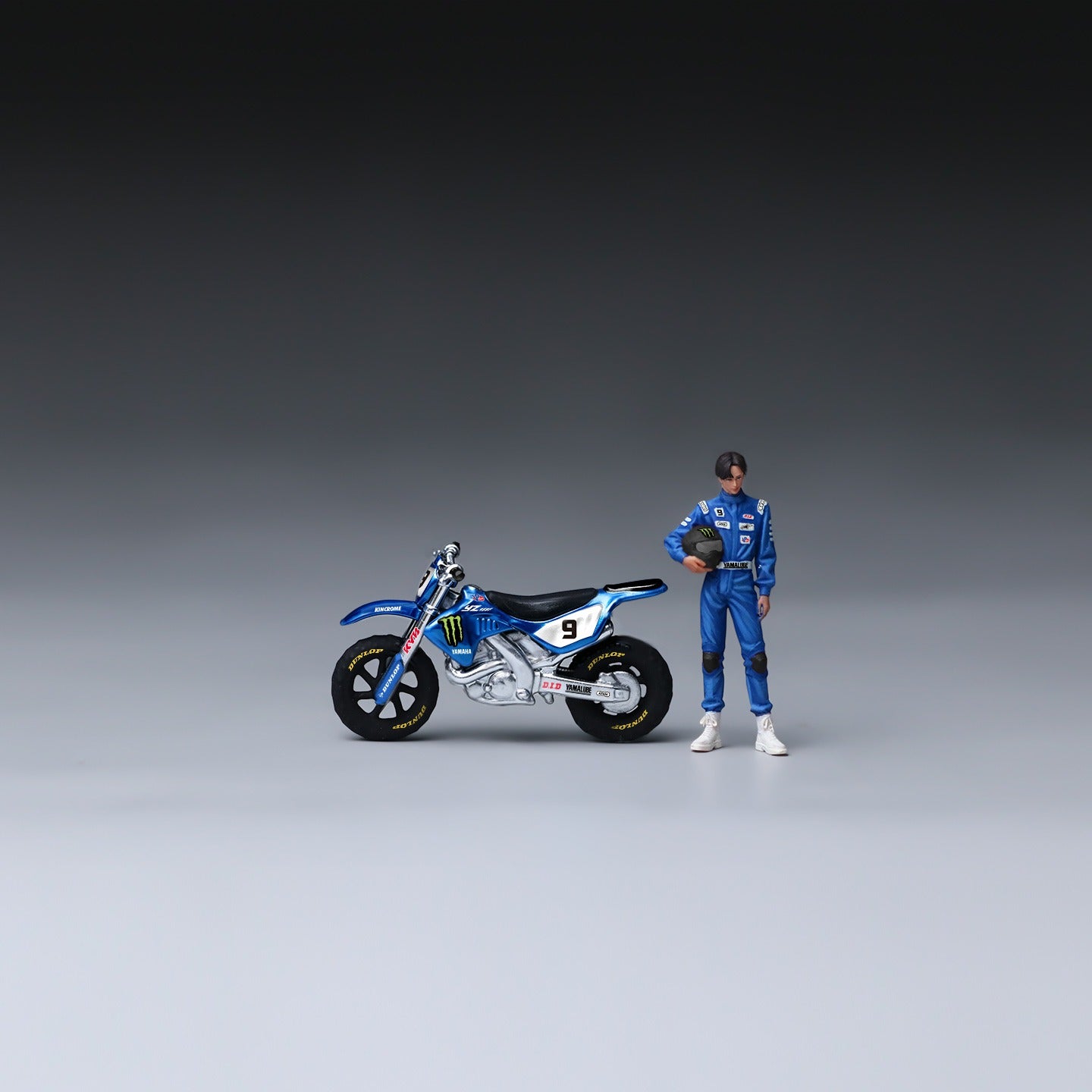 MoreArt 1:64 Blue Magic Claw No. 9 Yamaha Off-road Motorcycle Figure Set Resin Model