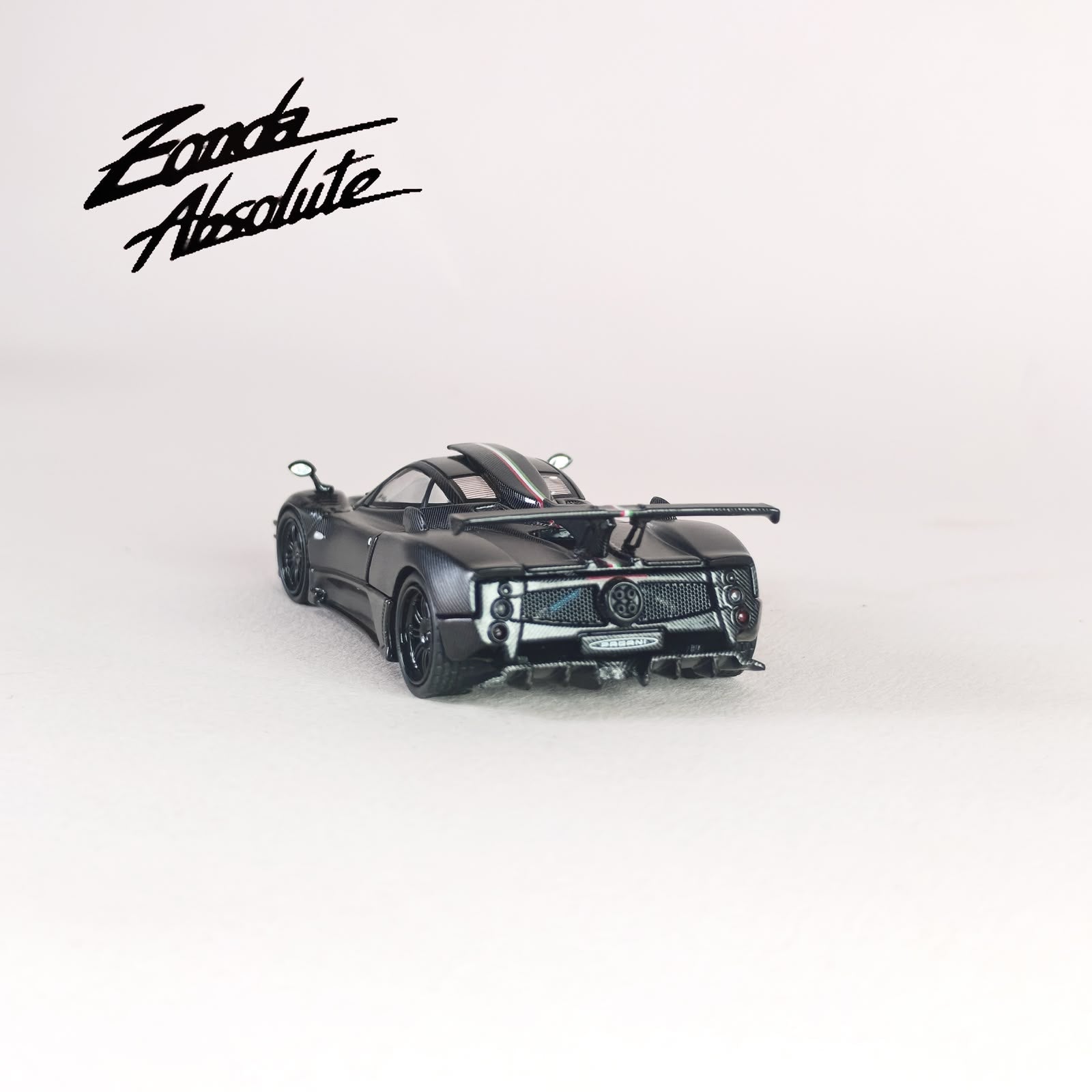 Rhino Model 1/64 One-off Series. Zonda AbsoIute EVO #76061 Diecast Model.