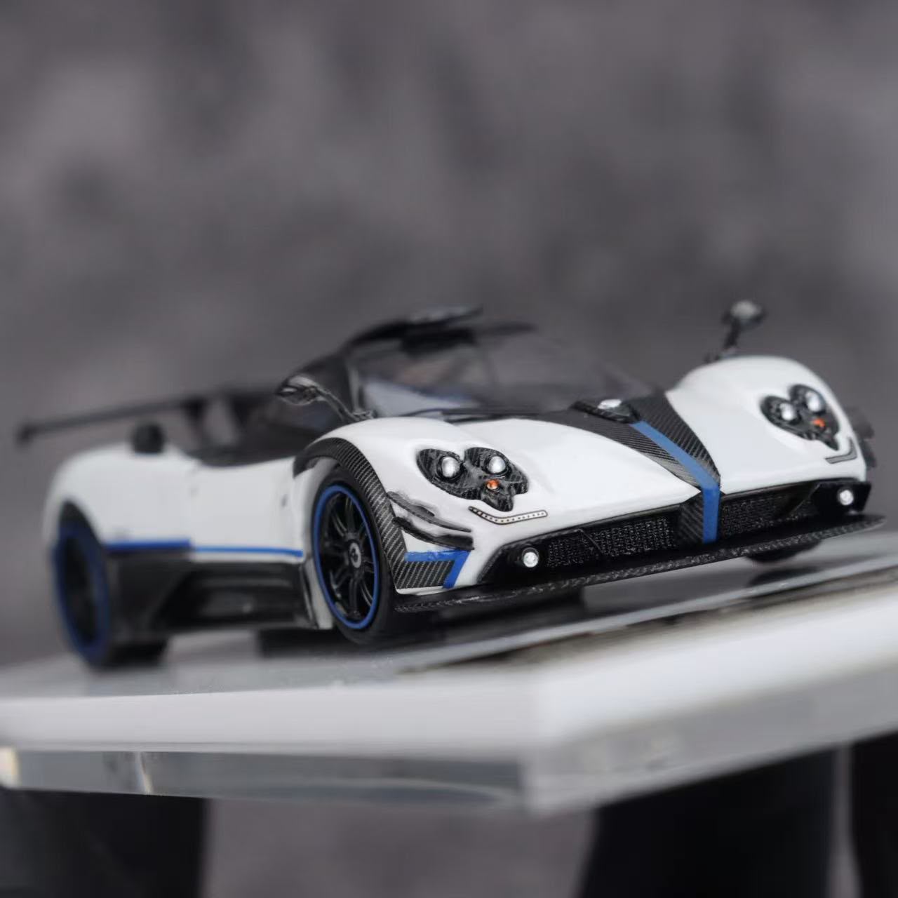 Rhino Model 1:64 Zonda 1 of 1 Zonda Riviera