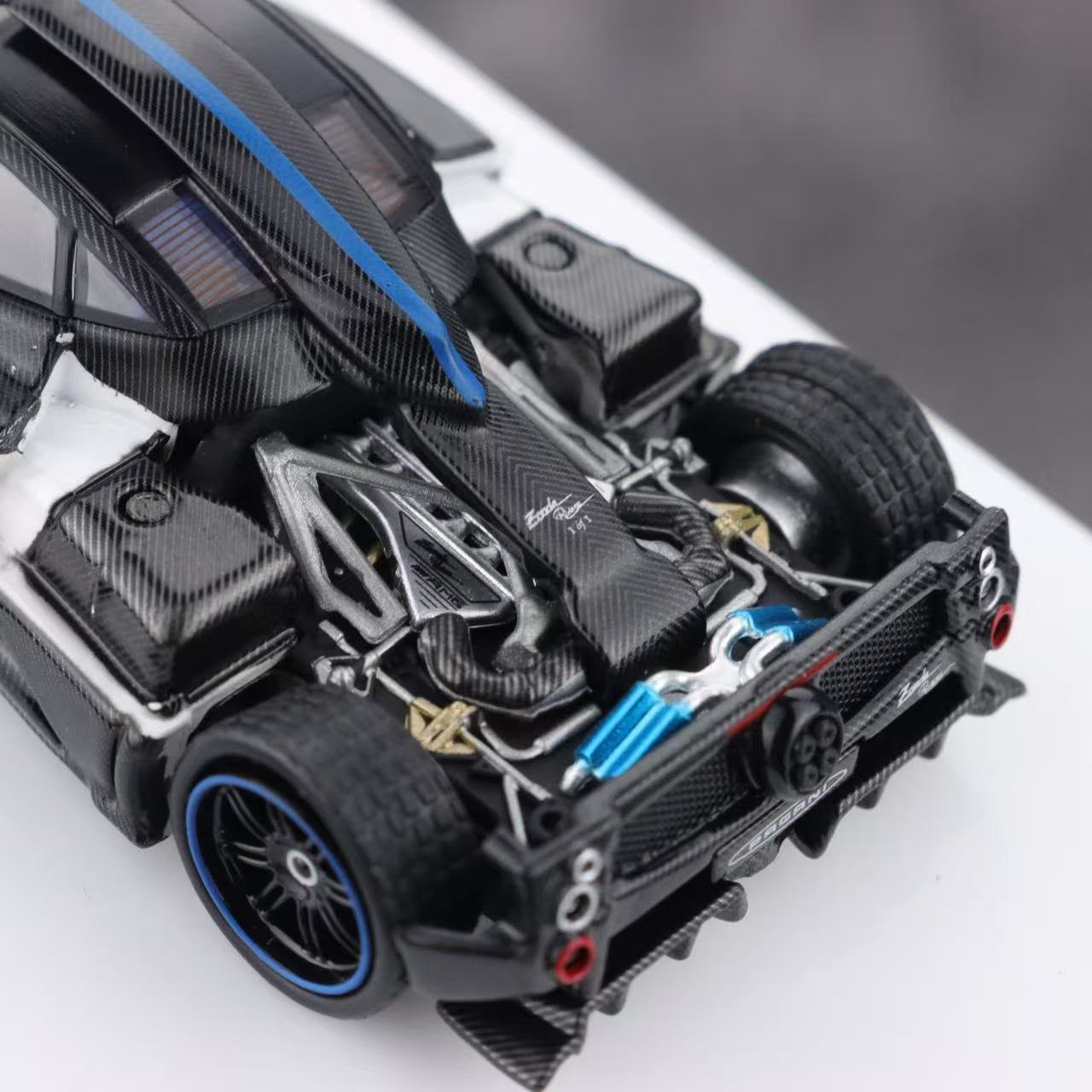 Rhino Model 1:64 Zonda 1 of 1 Zonda Riviera