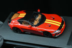 7cm Model 1/64 Supercar 12 cilindri Rosso Corsa/Giallo Modena Racing Livery Stripe