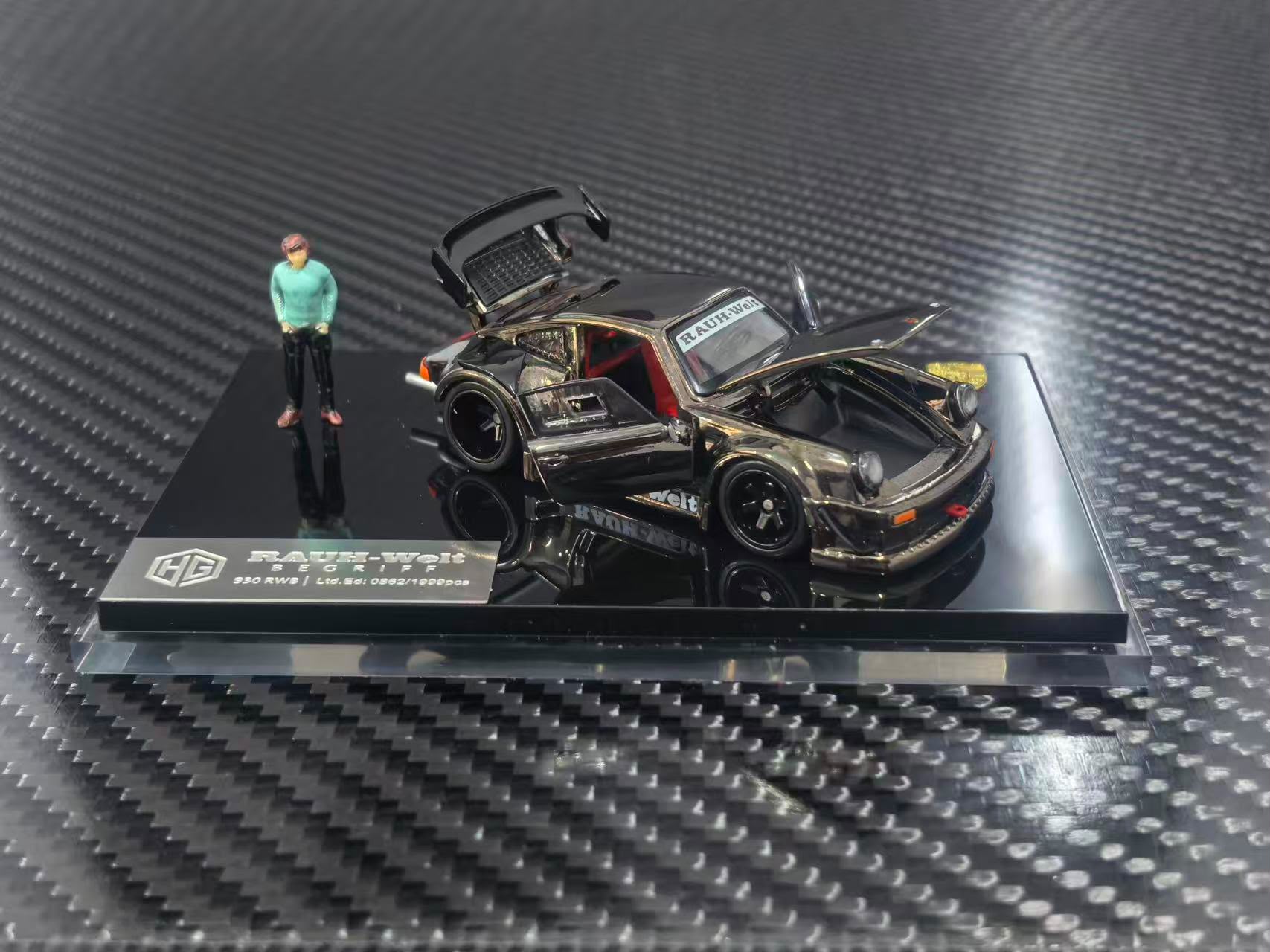 FG Customized Version 1/64 RWB930 Fully Open | Chrome gunmetal livery + Free Doll