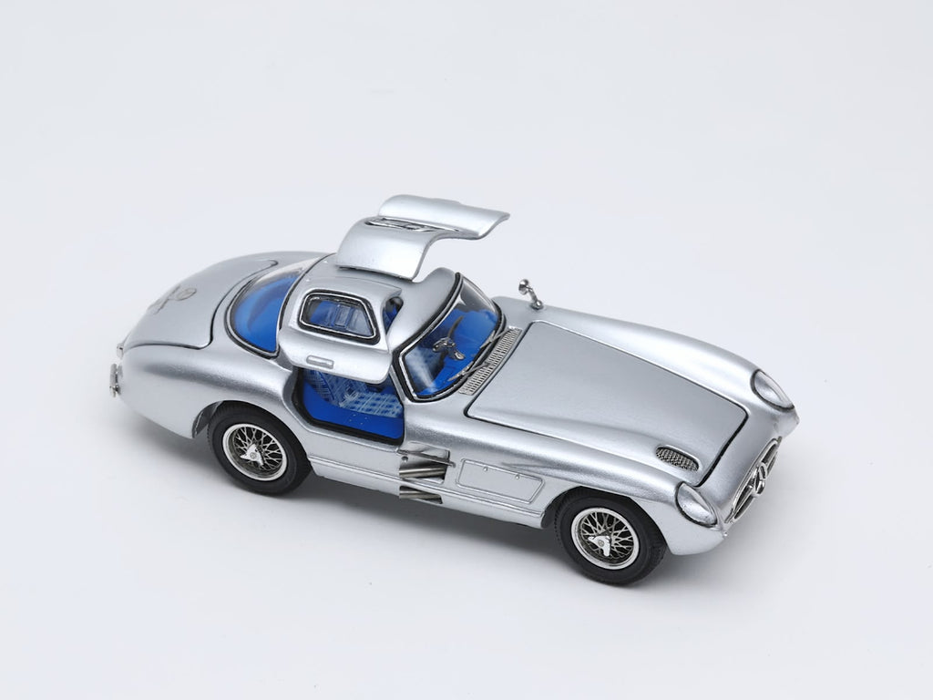 YS 1/64 Mercedes-Benz 300SLR