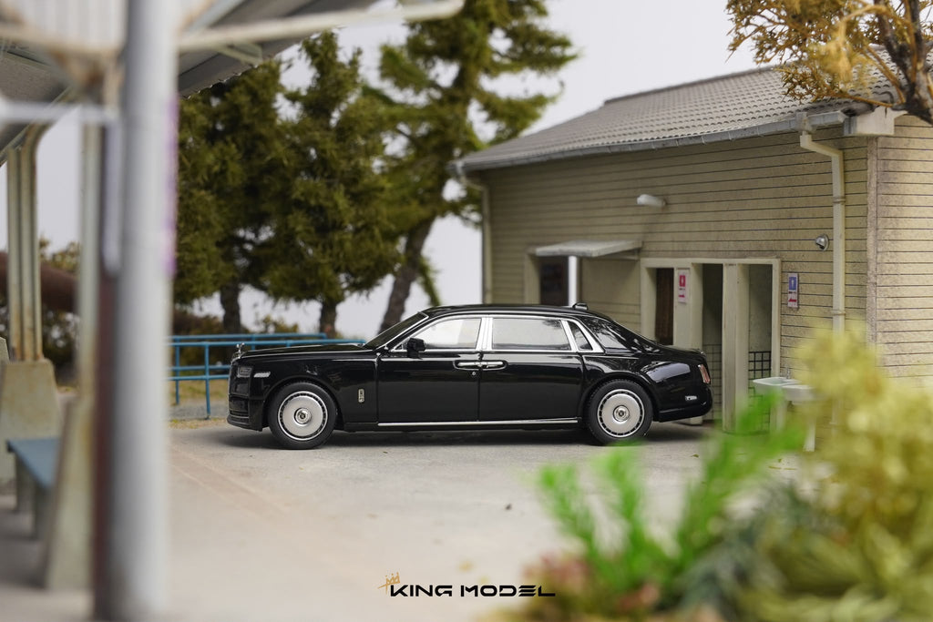 KING MODEL 1:64 Rolls-Royce Phantom VIII Diecast Model.