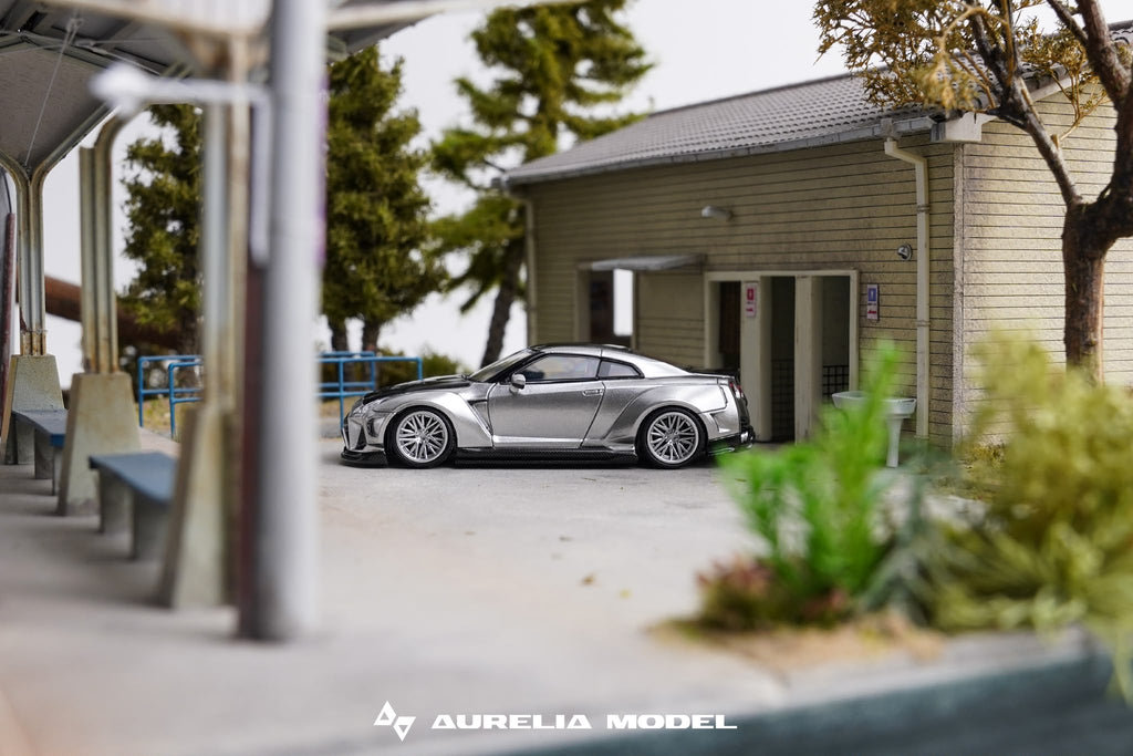 Aurelia MODEL 1:64 DarwinPRO R35 Lifetime Wide-body kit Diecast Model.