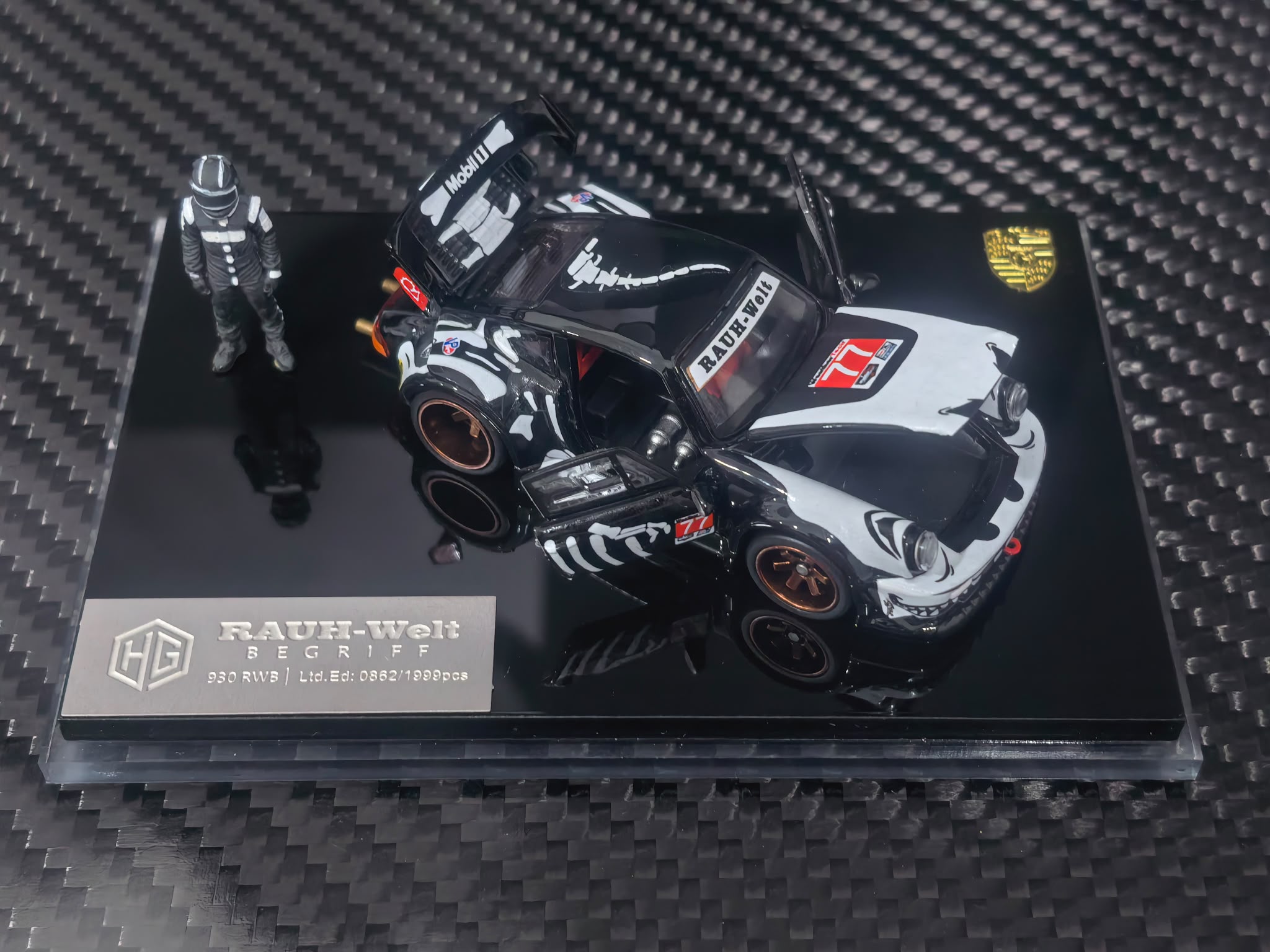 FG Customized Version 1/64 RWB930 Fully Open Diecast Model.
