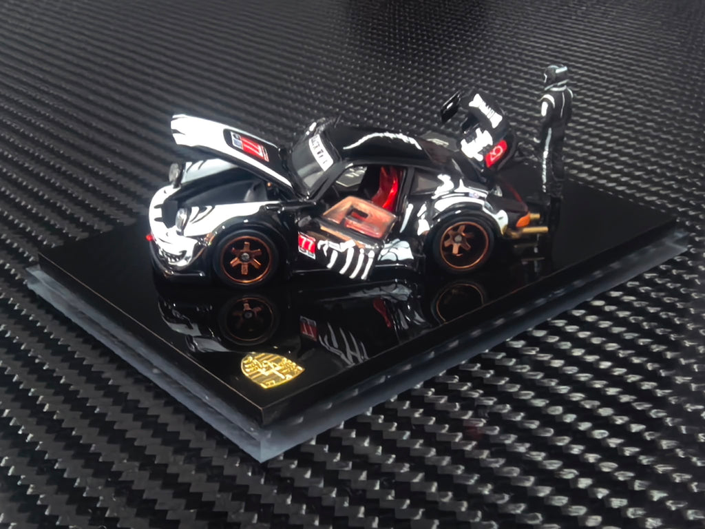 FG Customized Version 1/64 RWB930 Fully Open Diecast Model.