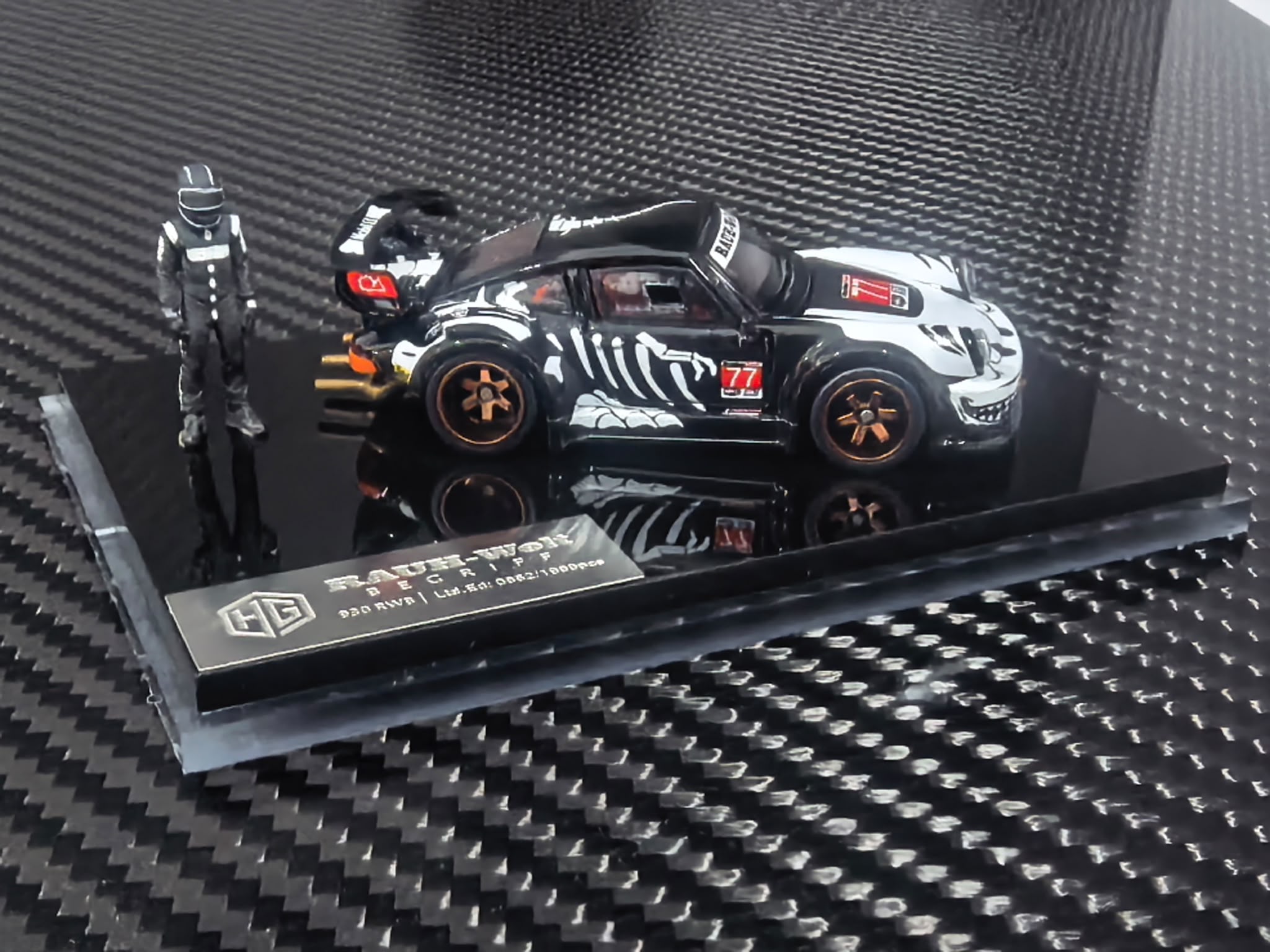 FG Customized Version 1/64 RWB930 Fully Open Diecast Model.