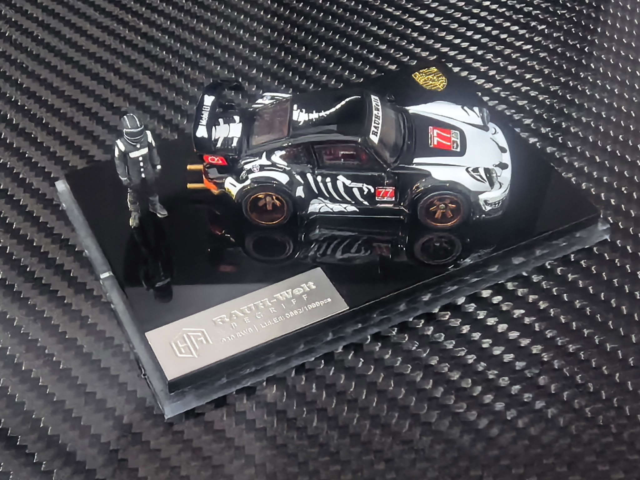 FG Customized Version 1/64 RWB930 Fully Open Diecast Model.