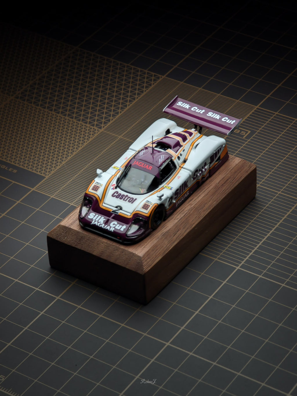 Transcend model 1:64 Jaguar XJR-9 1988 Le Mans Winner