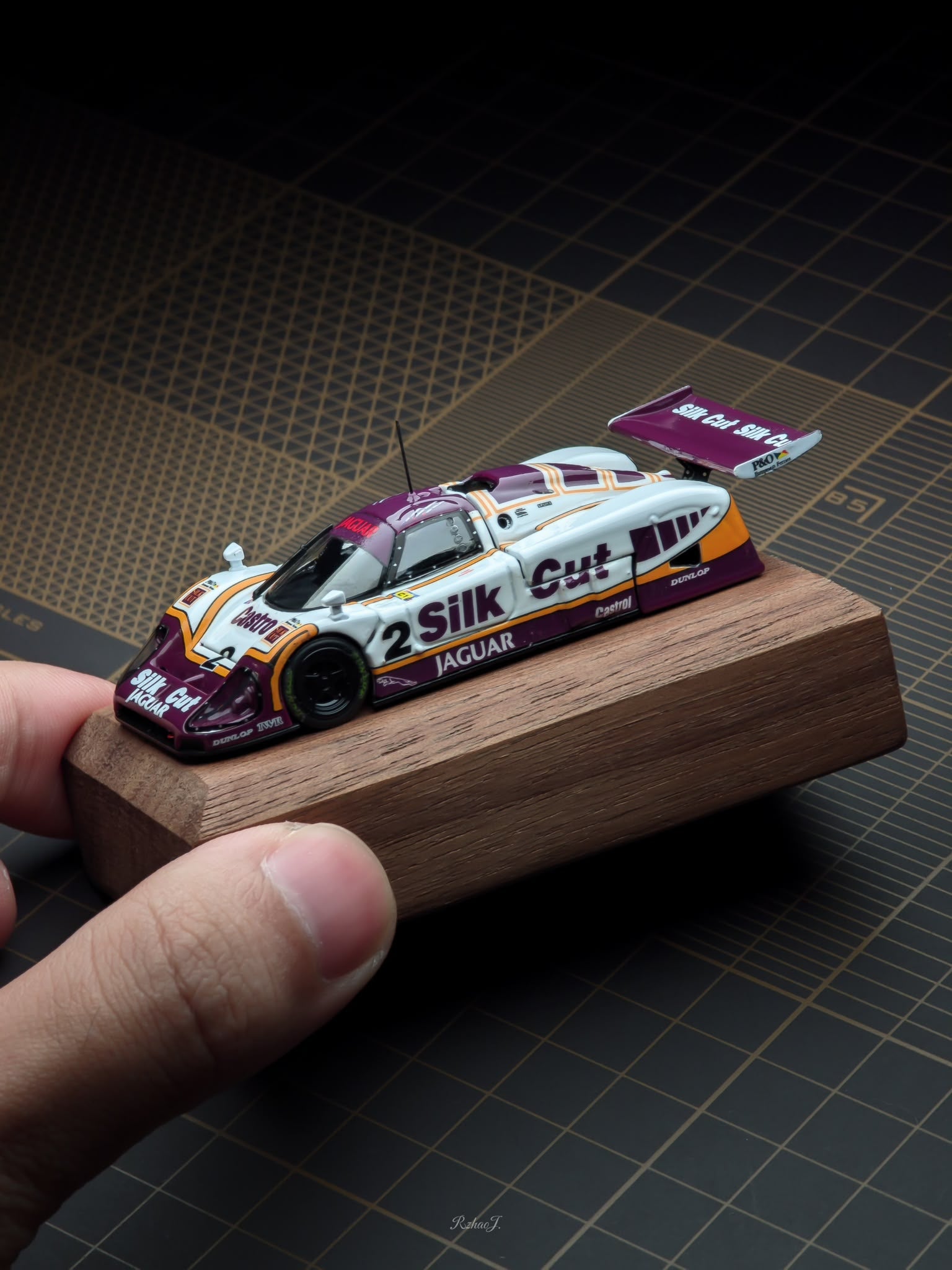 Transcend model 1:64 Jaguar XJR-9 1988 Le Mans Winner