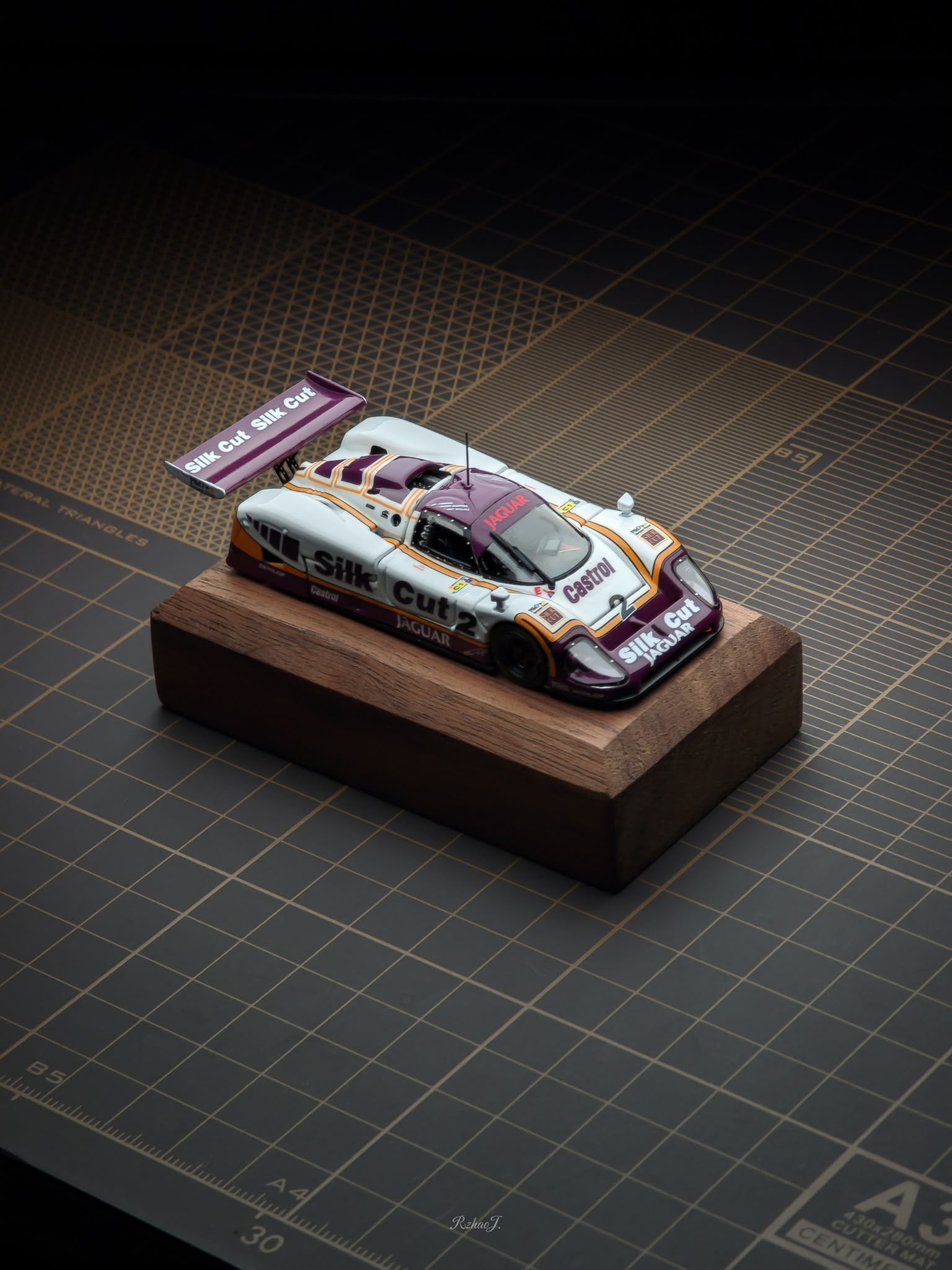 Transcend model 1:64 Jaguar XJR-9 1988 Le Mans Winner