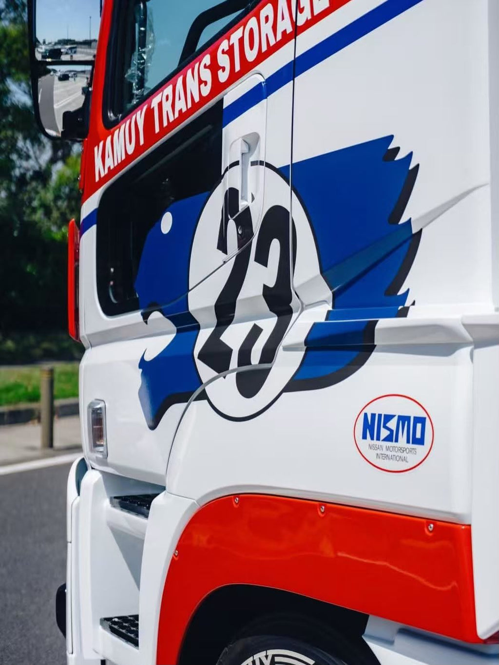 GCD 1/64 LBWK x UD Trucks Quon Head