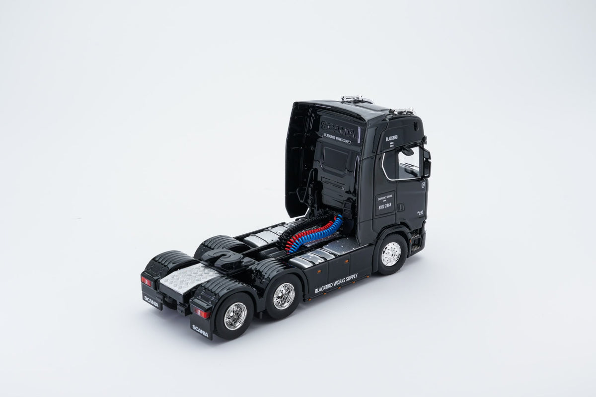G&KH  Scania Car Carrier (KH T-607 Black) & GT40 Mk II #2 - (FG 640005-01 Black)