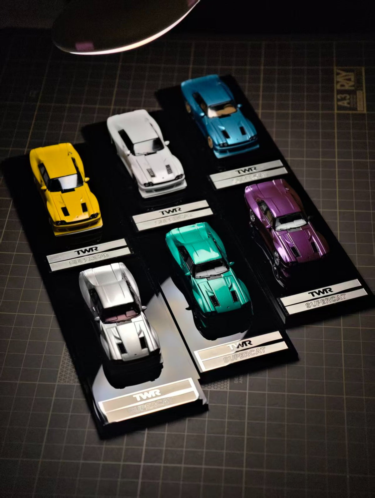 Liberty 64 1/64 TWR-SUPERCAT Diecast Model.